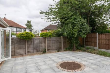Solihull/Nec/Airport 3 Bedroom Semi-Detached House Birmingham Bagian luar foto