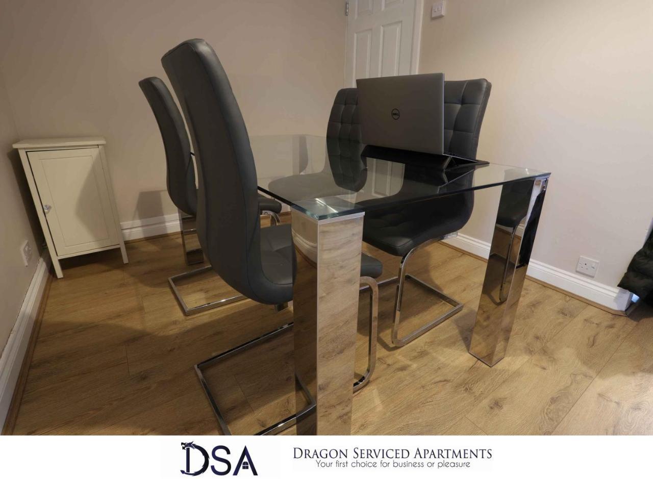 Solihull/Nec/Airport 3 Bedroom Semi-Detached House Birmingham Bagian luar foto