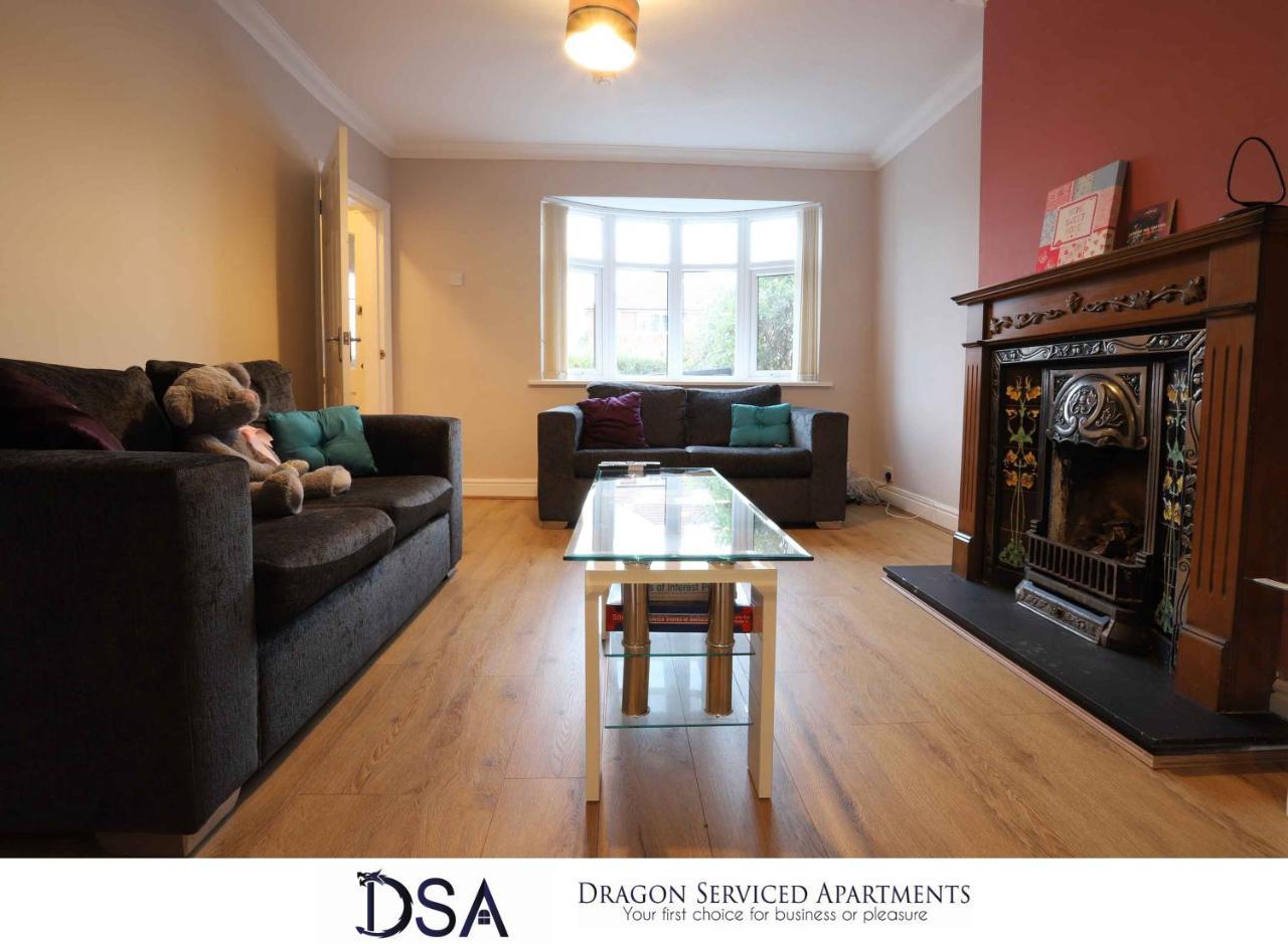 Solihull/Nec/Airport 3 Bedroom Semi-Detached House Birmingham Bagian luar foto